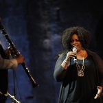 Hüsnü Şenlendirici, Dianne Reeves (Photo: Mahmut Ceylan)